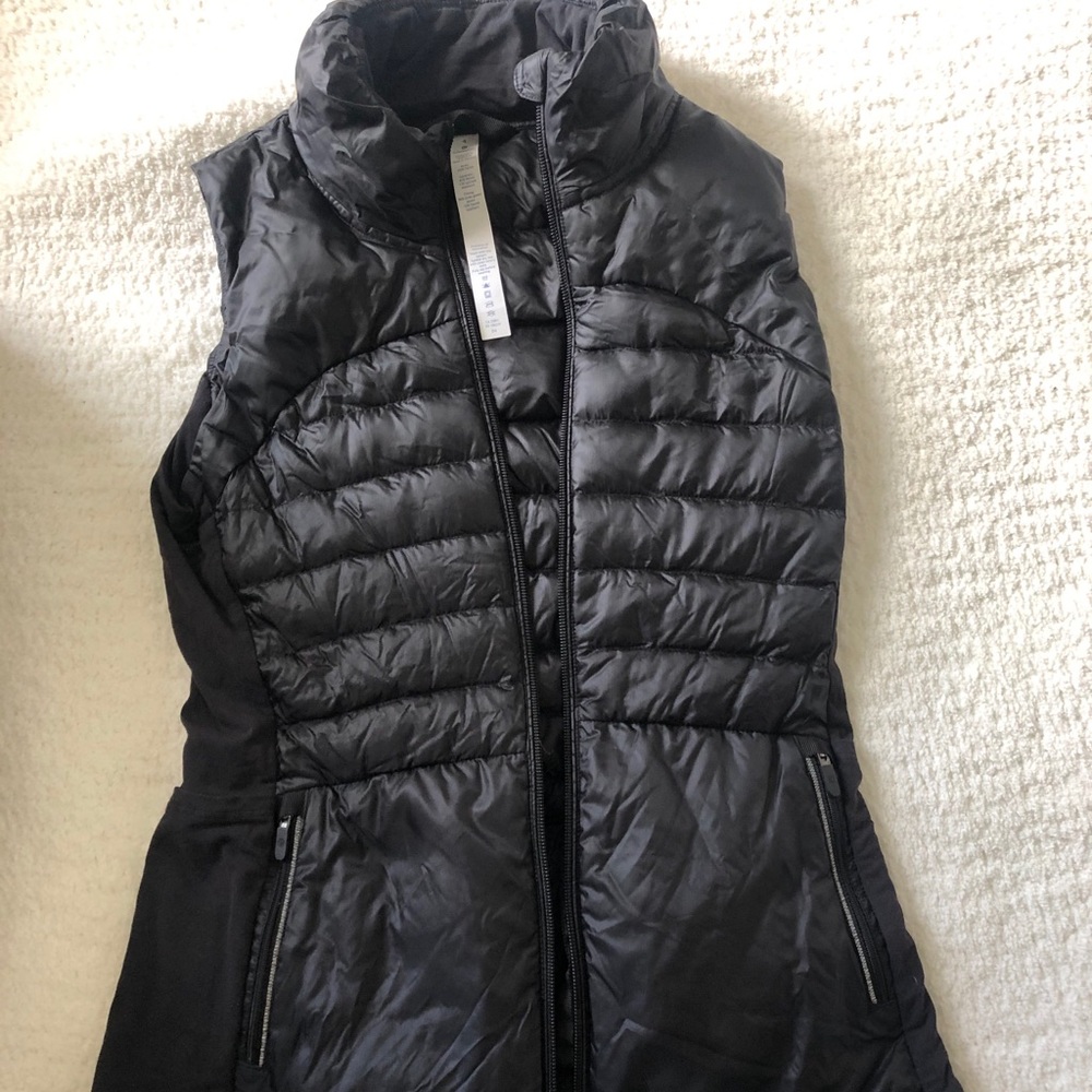 Lululemon zip up vest